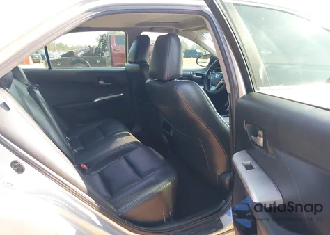 2012 Toyota Camry Se z USA, uszkodzony, nr VIN 4T1BF1FK2CU027568